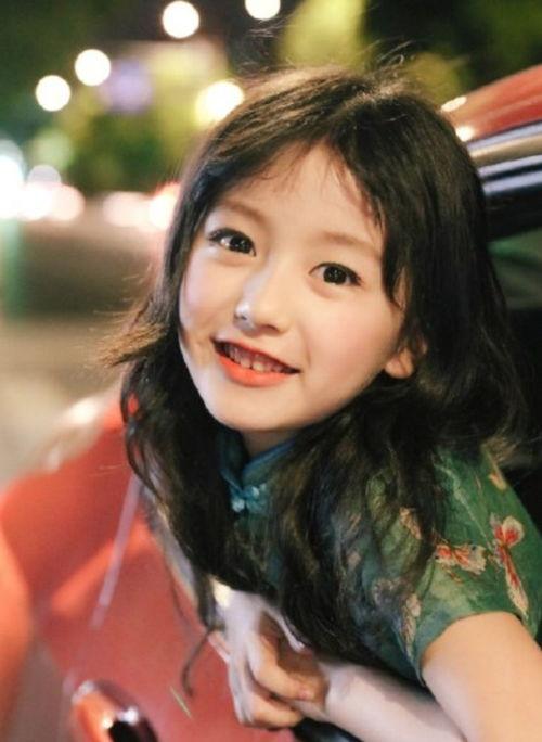 重庆冯女士最新爆料抖音,揭秘某事件背后惊人真相! 第1张 重庆冯女士最新爆料抖音,揭秘某事件背后惊人真相! 第1张